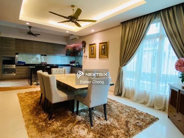 For Sale Astaka @ One Bukit Senyum 2,207 sqft 3+1 Bedrooms & 4 Bathrooms Level 3x floor Partially Furnished Price 2.48m