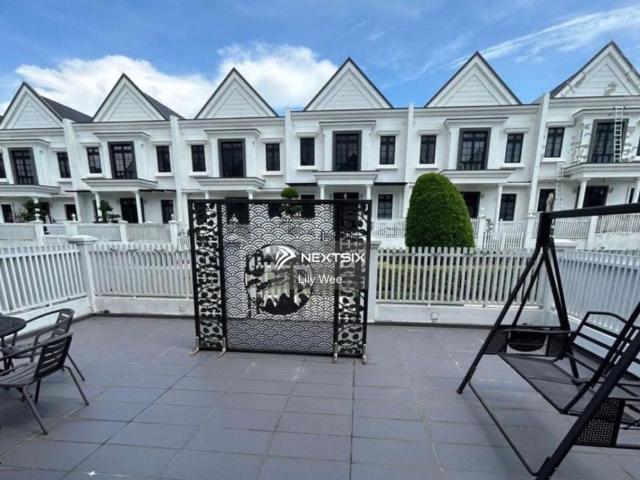 Eco Botanic Chateau 2.5 Storey Link House