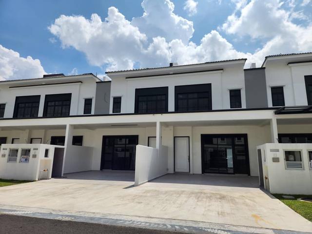 Eco Botanic Fully renovated and furnished