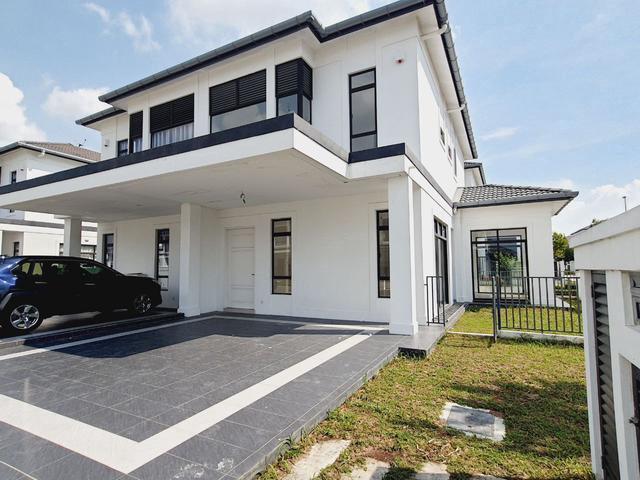 Eco Grandeur Avenham Endlot Unit Puncak Alam