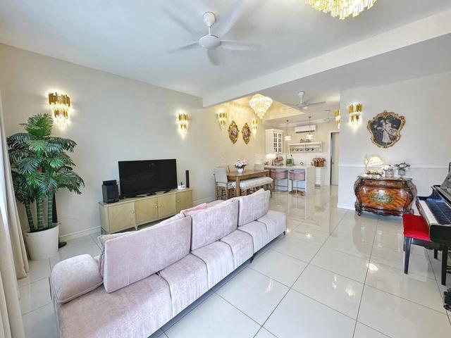 Eco Forest Artisan Ebonylane Fully Furnished Move In Condition