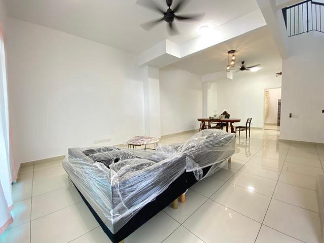 Eco Horizon Ashton Collection Partially Furnished Ready to Move In