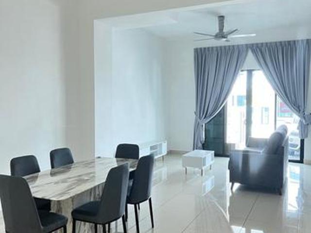 Eco Horizon Ashton Collections Fully Furnished Ready to Move In