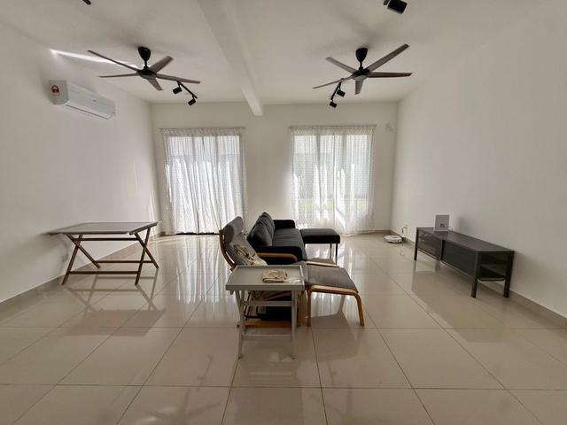 Eco Horizon Camdon Ground Floor Unit With Fully Furnished For Rent
