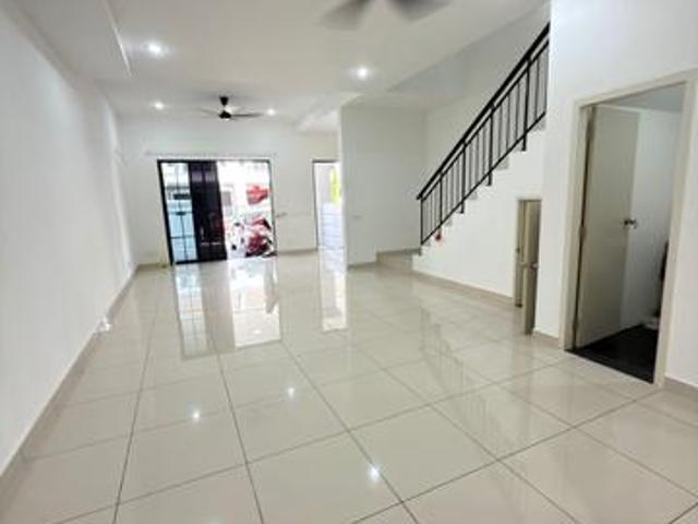 Eco Meadows Simpang Ampat GGuarded 2Storey Terrace Partial Furnished