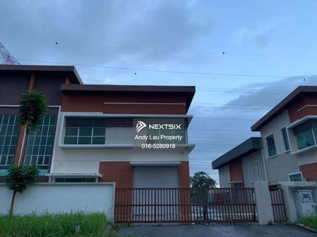 Eco Spring @ Rose 3 Double Storey Terrace House 30x60 sqft Built Up: 2184 sqft 4 Bed 4 Bath Non Bumi Freehold Intermediate Brand New North East Selling Price: RM 1.25M Nego