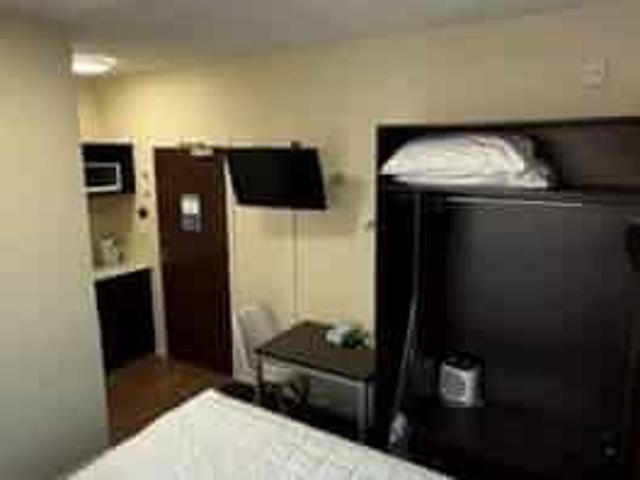 Economy Studio Unit in Prime Otahuhu Location