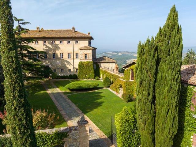 Eccellente Residenza Storica del 1600, Umbria 2202m² Montecchio