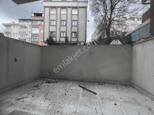 Ecem Emlaktan Sıfır Binada Ters Dubleks