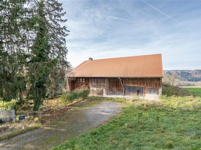 Echtes Fribourger Bauernhaus mit einem Grundstück von 1602 m²