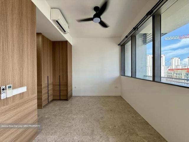 Echelon D3, Condominium