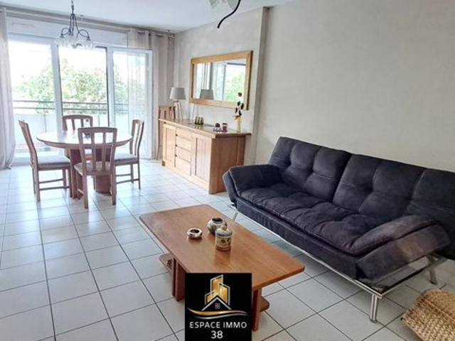 ECHIROLLES T4 de 83 m2, poss de garage