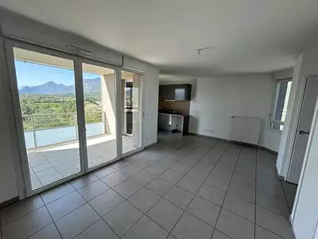 Echirolles 38130 Achat / Vente appartement 2 pièces t2 terrasse