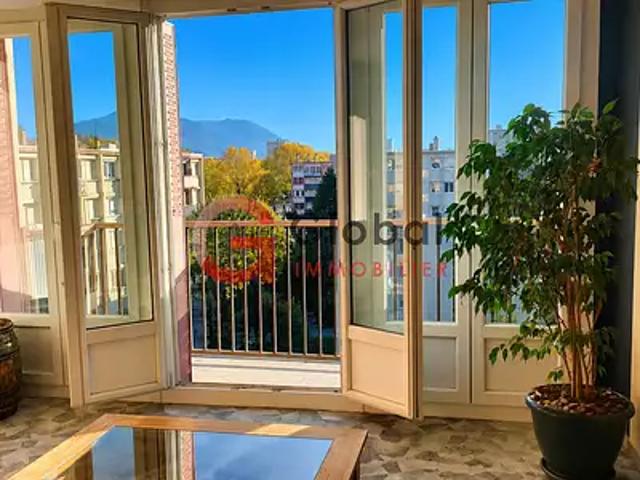 Echirolles 38130 Achat / Vente appartement 4 pièces t4 au dernier étage