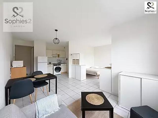 Echirolles 38130 Location appartement 1 pièce t1 terrasse