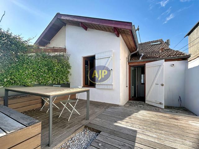 Echoppe garage et jardin