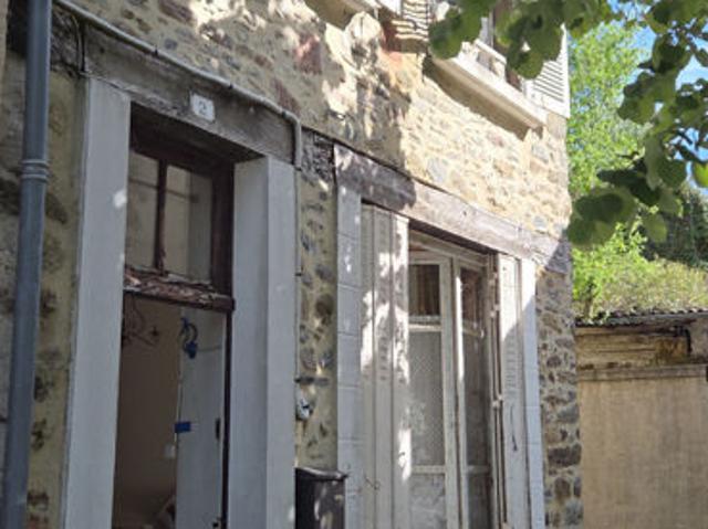 ECLUSIVITE Le charme de la maison en pierres