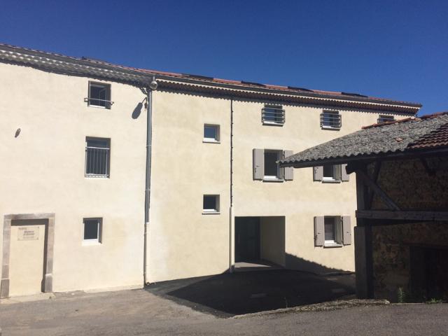 ECLASSAN Centre village Appartement T3