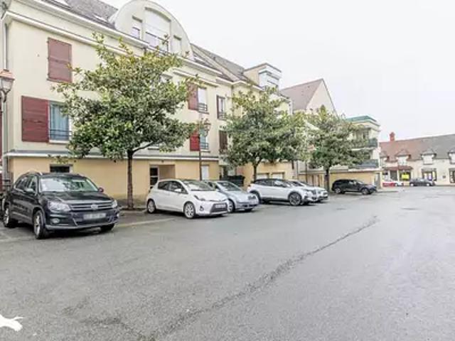 Ecquevilly 78920 Achat / Vente appartement 4 pièces t4 au dernier étage parking