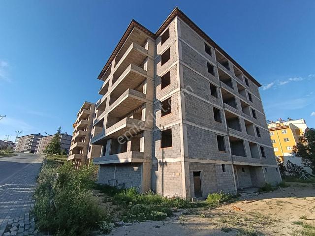 Ecr Gayrimenkul'den Satılık155 M2 3+1 Kooperatif Hissesi
