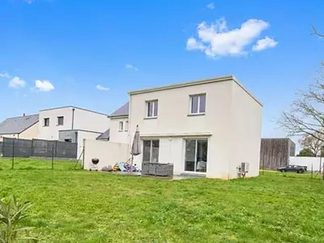 Ecuillé 49460 Achat / Vente maison 4 pièces t4 au dernier étage parking