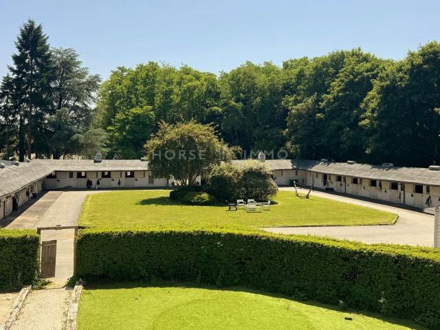 Ecurie de Propriétaires proche de Fontainebleau 120m² Fontainebleau
