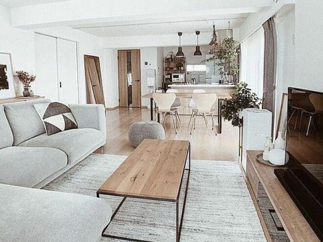 Écurie: Maison 5 pièces
