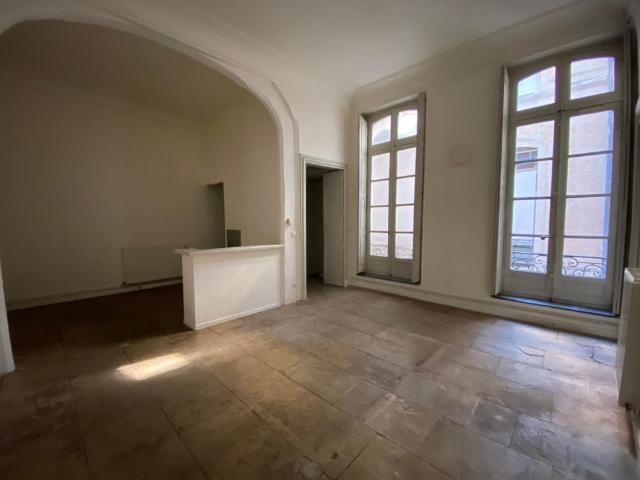 Ecusson T2 70.86 m²