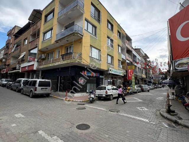 Ecz Gayrimenkul Den Kiralık Çarşının En Yoğun Bölgesi Dükkan