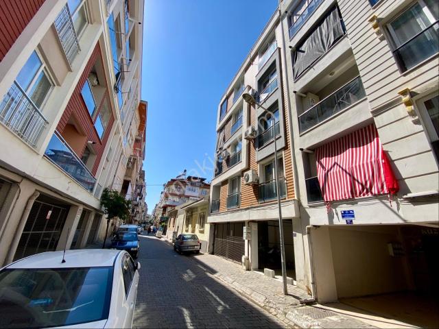 Eab’den Aydın / Efeler Cuma Mahallesi’nde Eşyalı Kiralık 1+1 Daire