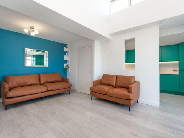 Eaglewood, Rochestown Avenue, Dun Laoghaire, Co Dublin, A96 F721