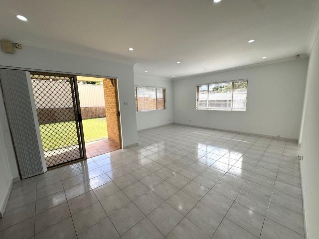 Earlwood, 11a Bass Road