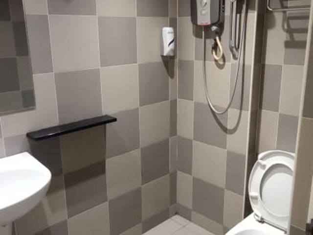 Early Bird PricePrivate Room With Private Toilet Co Living Bukit Bintang