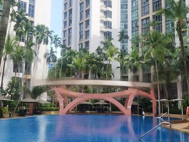 East Meadows D16, Condominium