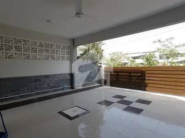 East Open Askari 5 Sector G 500 Square Yards House Up For sale