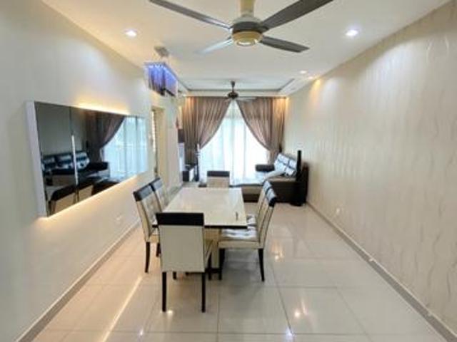 East Bay Seri Bayan Apartment Masai