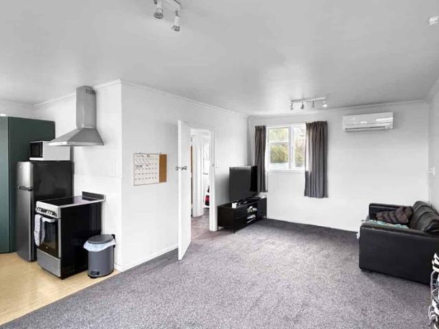 EAST GORE 2 BEDROOMS