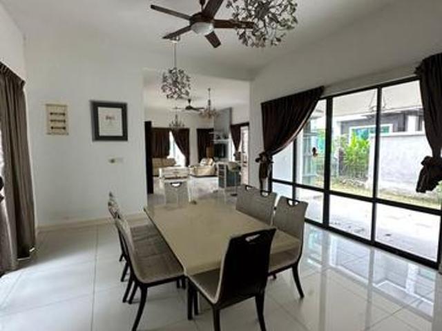 east ledang bukit indah semi D fully furnished 5 rooms gated guarded