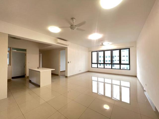 East Parc 1102sf 2 Carparks Corner Unit Below Market Near Lotus