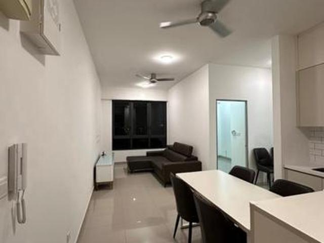 East Parc for sale 711sqft low floor renovated