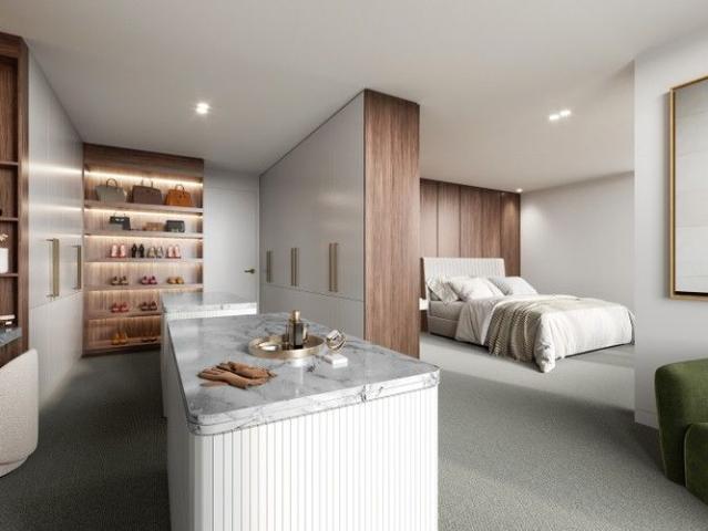 East, South & West Facing Park & City Views from Landmark Development