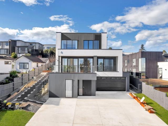 east tamaki, 6+ bedrooms