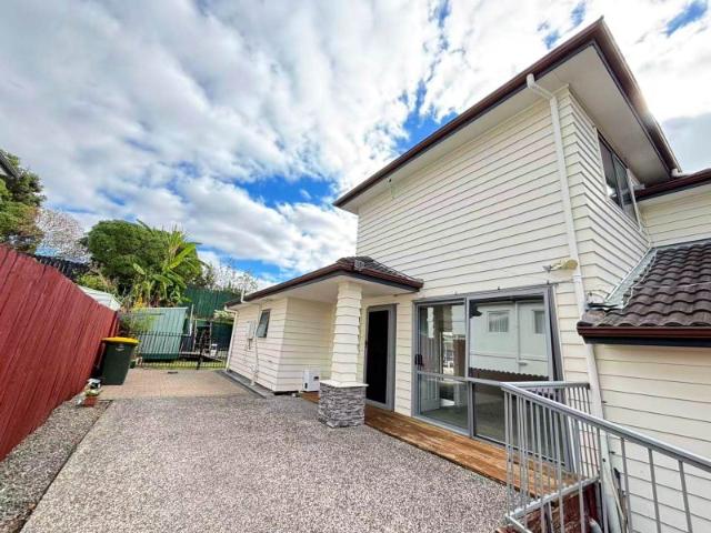 east tamaki, 2 bedrooms