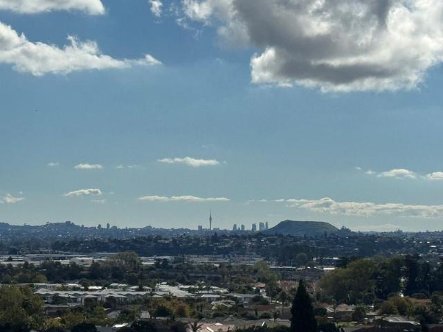 east tamaki heights, 2 bedrooms