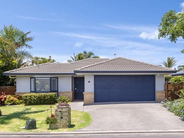 east tamaki heights, 3 bedrooms