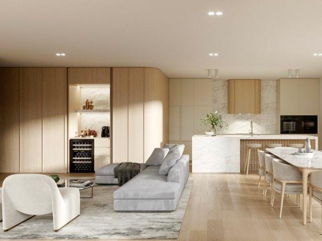 East Tce Parkland Frontage 3 Bed, 2.5 Bath, 3 Car Move In This Spring