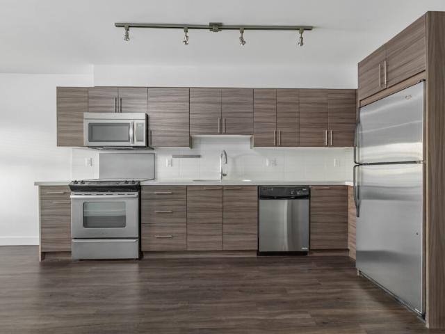 East Village Apartments 1 Bedroom 1 Bathroom [object Promise] for Rent
