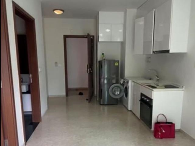 East Village D16, Apartment