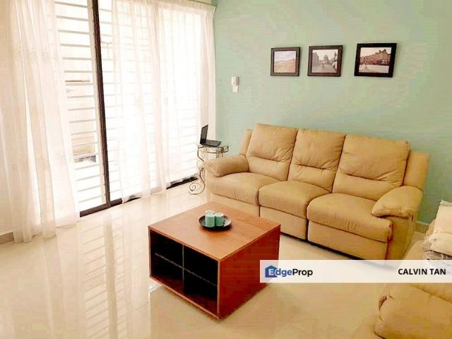 East 57 Residensi Laman Timur