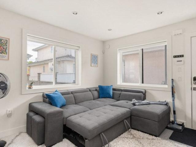 East 59th Avenue
